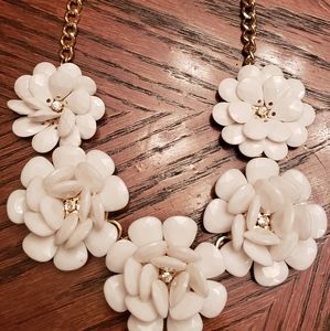 Vintage White Flower Gold Tone Statement Necklace